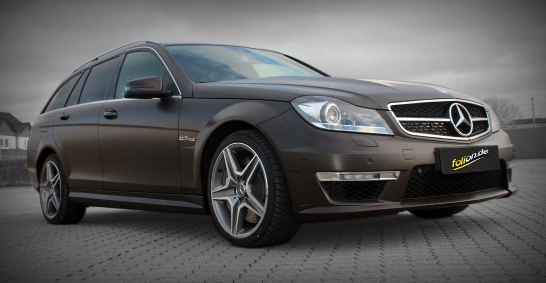 Mercedes C63 AMG braun matt metallic